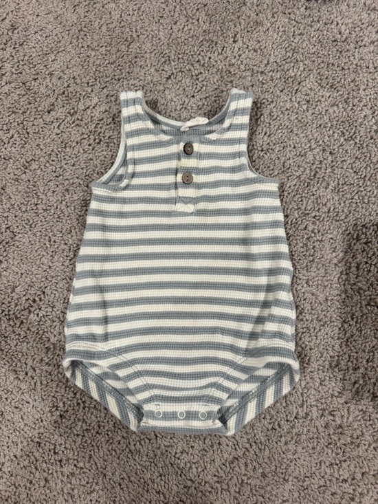 Quincy Mae Other - Quincy Mae Blue & White Striped Waffle Knit Bubble
